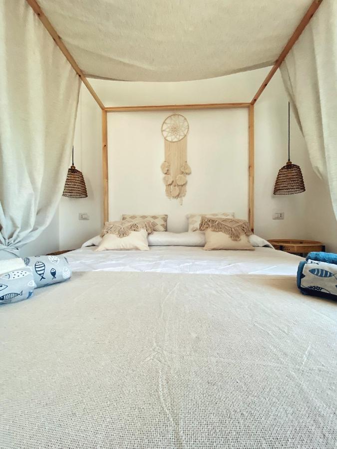 Faro - Conte Di Capotesta Santa Teresa Gallura Ngoại thất bức ảnh